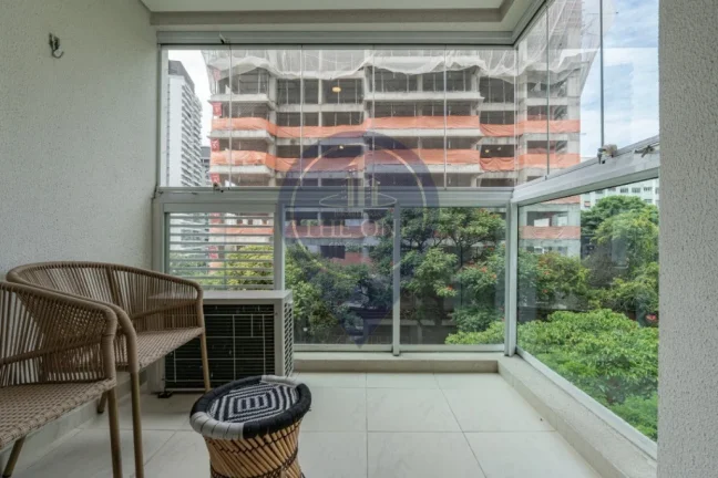 Imagem Studio de luxo à venda no Paraíso: 1 quarto, 2 salas, 2 banheiros, 1 vaga de garagem, 42m² em São Paulo-SP.
