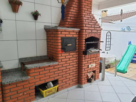 Imagem Sobrado à venda 3 Quartos, 3 Suites, 360M², Parque Jaçatuba, Santo André - SP