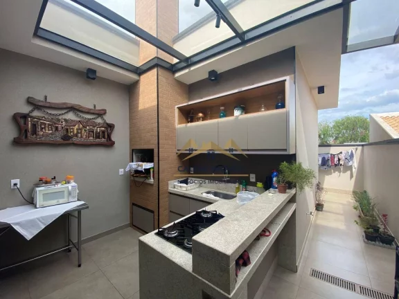 Imagem Casa com 4 dormitórios à venda, 220 m² por R$ 1.800.000 - Vila Monte Verde - Tatuí/SP