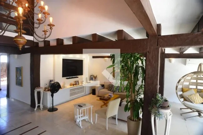 Imagem Casa à Venda - Barra da Tijuca, 4 Quartos, 675 m2