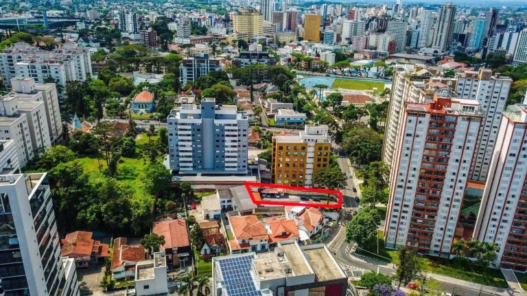 Imagem Terreno Centro Cívico