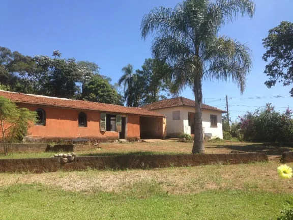 Imagem Sítio rural à venda, Jardim Nova Ipelândia, Suzano, 2000 metros da Rodovia Índio Tibiriçá.