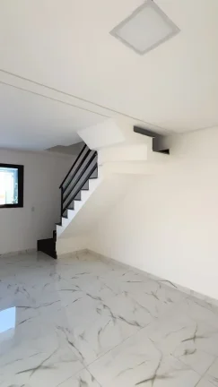 Imagem Casa para Venda em Santo André, Jardim Santo Alberto, 2 dormitórios, 2 suítes, 2 banheiros, 1 vaga
