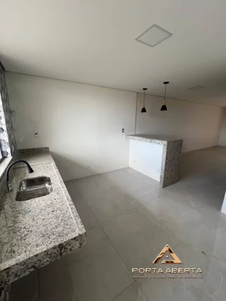 Imagem Casa Duplex - 03 quartos sendo 01 suíte - Bairro Jardim Vitória cód -1469
