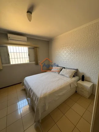Imagem Casa à venda no bairro Jardim Scomparim - Mogi Mirim/SP