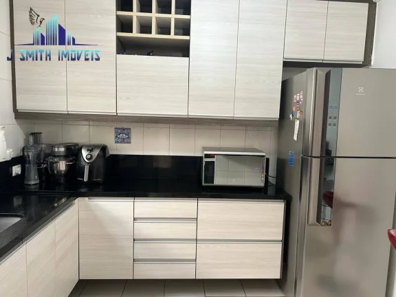 Imagem CASA LINDA, ÓTIMO ACABAMENTO. ÁRMÁRIOS TOP. CONDOMÍNIO COM LAZER DE CLUBE.
