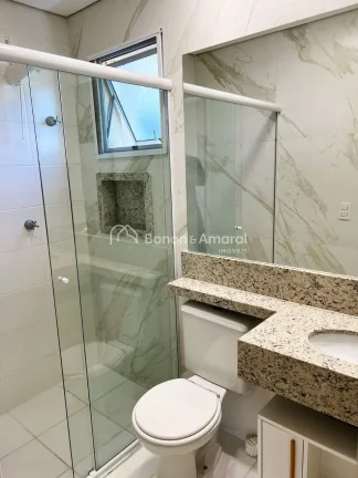Imagem Apartamento espaçoso de 3 quartos, sendo 1 suíte, ideal para quem busca conforto e praticidade! Es...