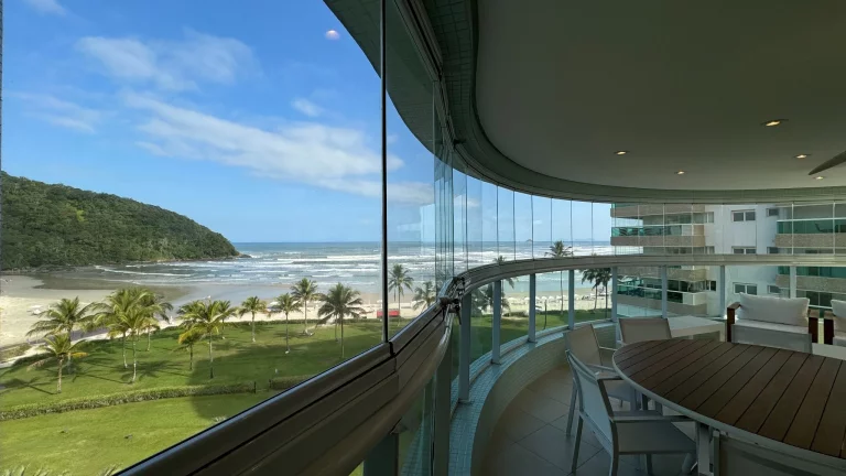 Imagem Apartamento de luxo à venda em Riviera de São Lourenço: 4 quartos, 4 suítes, 3 salas, 4 vagas de garagem e 298m² de área privativa.