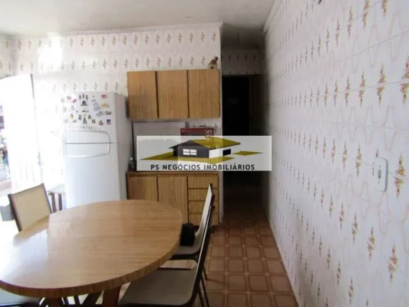 Imagem Casa Térrea com 104mts, na Vila Ivone
