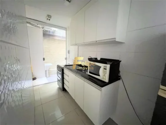 Imagem Vende apartamento Mobiliado no coração da Praia do Canto!