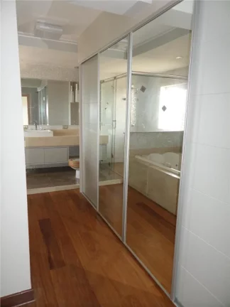 Imagem Apartamento alto padrão - 1º pavimento - 3 suítes, sendo uma master (todas com ar), sala e dormit...