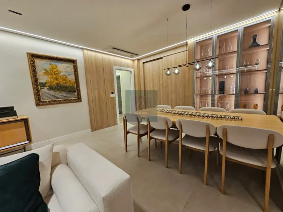 Imagem EXCLUSIVIDADE- Cobertura Duplex - Água Verde. 317m². 4 suítes. 4 vagas.