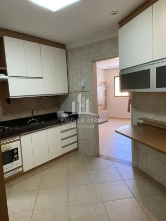 Imagem Apartamento 81m², 2 Vagas, 3 Dormitórios, sendo 1 suíte, baixo Condomínio na Vila Mazzei, Santo André-SP