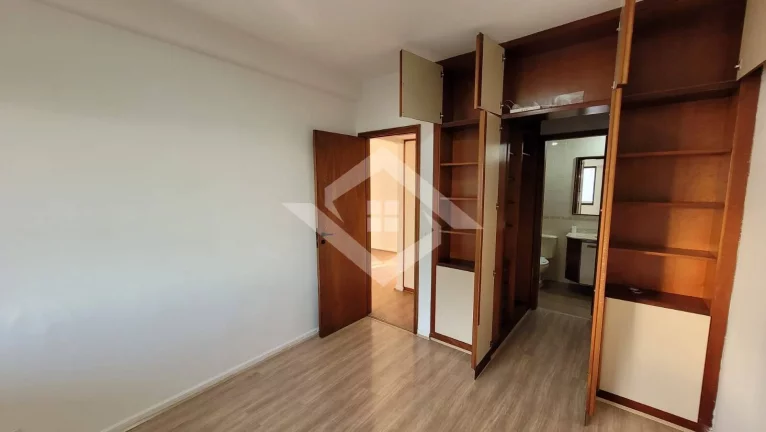Imagem Apartamento de 2 Quartos para Venda na Barra da Tijuca com 83 m²
