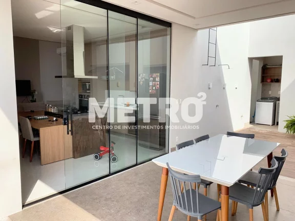 Imagem Casa à alugar, três suítes, master com closet no BUONA VITA, PETROLINA - PE