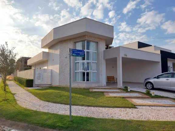 Imagem CASA TÉRREA DE ESQUINA - ACABAMENTO FINO - CONDOMÍNIO CAMPOS DO CONDE 2 - PAULÍNIA