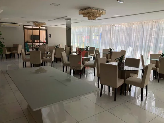 Imagem Apartamento com dois quartos andar alto no Brisamar