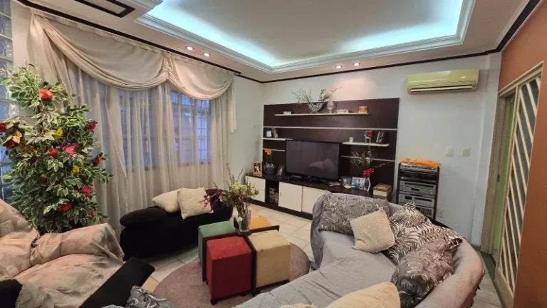 Imagem CASA RESIDENCIAL em MANAUS - AM, PARQUE 10 DE NOVEMBRO