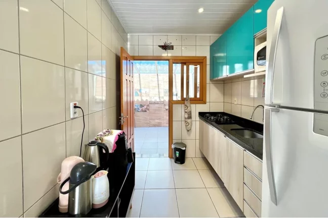 Imagem ODN 155 Apto 610241030-49 - Casa à venda no bairro Olaria - Canoas/RS