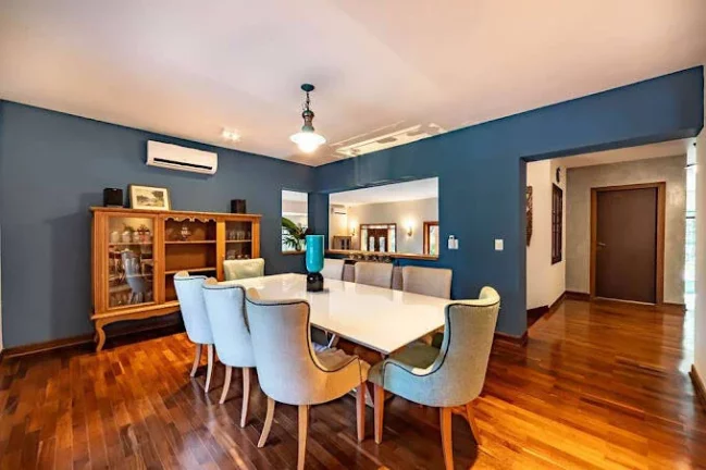 Imagem Cond Palos Verdes - 3 lotes (4.373m²) 6 dorm/4sts, reformada e modernizada