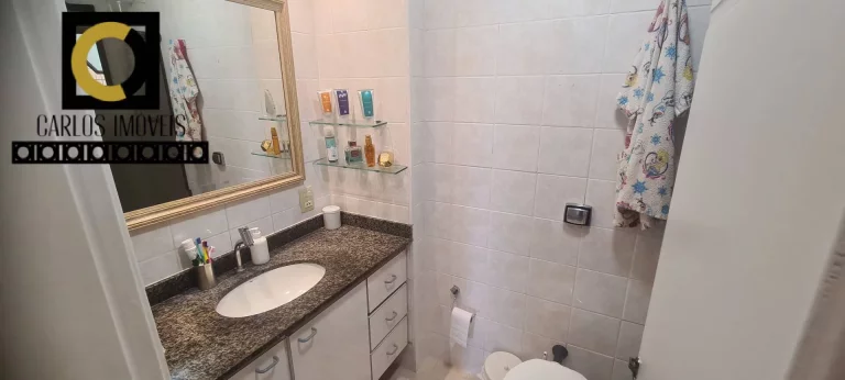 Imagem VENDE-SE APARTAMENTO 2 QUARTOS COM SUÍTE E SACADA