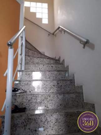 Imagem Sobrado à Venda em Guilhermina Esperança, São Paulo - SP