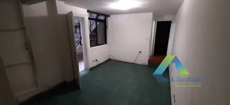 Imagem PLANALTO PAULISTA A POUCOS MINUTOS DA ESTAÇÃO DO METRO SÃO JUDAS, Casa comercial 300 metros, 2 vagas ótima localização e valor !!!!