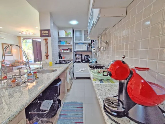 Imagem Apartamento com 2 dormitórios à venda, 63 m² por R$ 550.000,00 - Condomínio Porto Bracuhy - Angra dos Reis/RJ