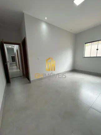 Imagem CA1851

Casa com 3 quartos em São Luís de Montes Belos, em terreno com 162,5m² com 135m² de áre...