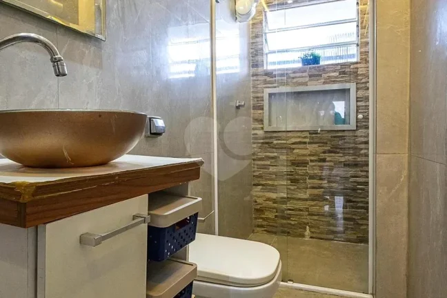 Imagem Apartamento à venda com 2 quartos no condomínio Julios, São Paulo - SP
