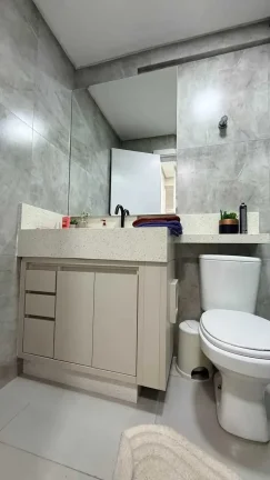 Imagem Apartamento com 2 dormitórios sendo 1 suíte e 1 vaga de garagem em Navegantes/SC