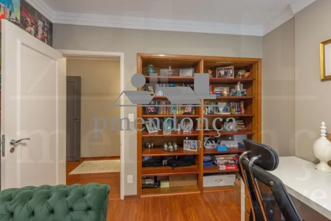 Imagem Apartamento reformado em Perdizes com 4 quartos( 1 suite )e 1 vaga, 198m²