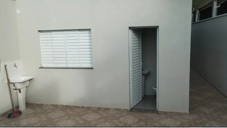 Imagem Casa para Venda em Itanhaém, Bopiranga, 2 dormitórios, 1 suíte, 2 banheiros, 4 vagas