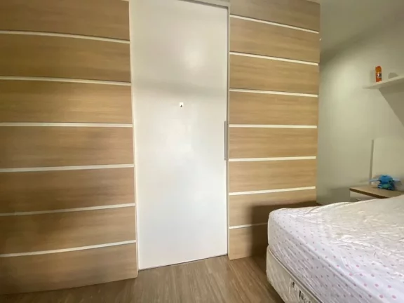 Imagem Sobrado com 3 dormitórios à venda, 174 m² por R$ 580.000,00 - Jardim Nova Poá - Poá/SP