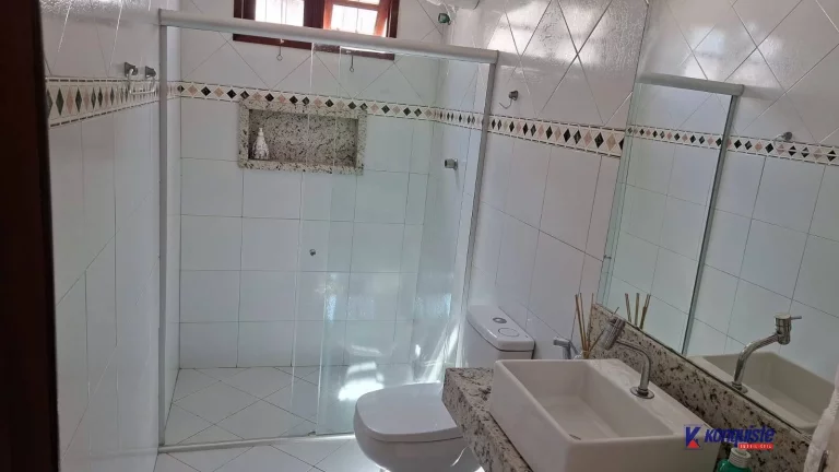 Imagem VENDO CASA DE 4 QUARTOS SENDO 3 SUITES - BAIRRO SÃO JOÃO