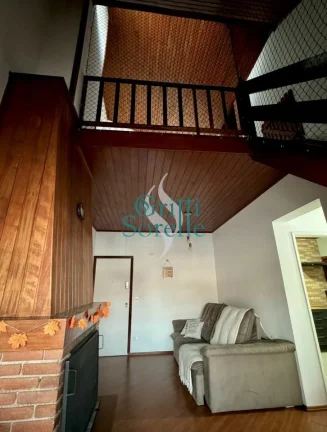 Imagem Apartamento Duplex para alugar em Abernéssia - Campos do Jordão - SP