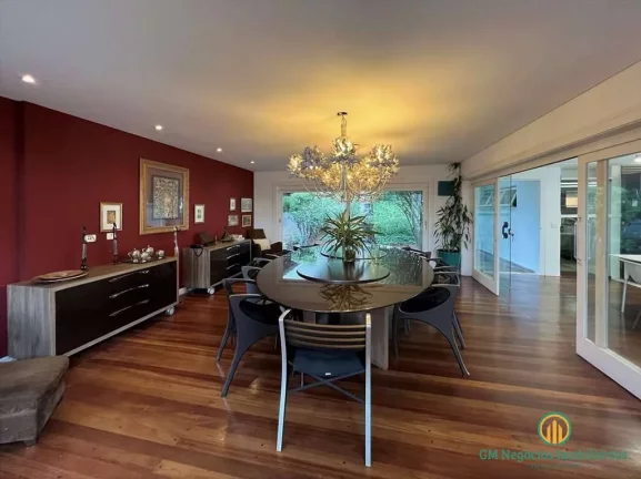 Imagem Casa com 5d/3sts. ESTILO ÚNICO ESPETACULAR E ENCANTADOR! SÓ VENDO!