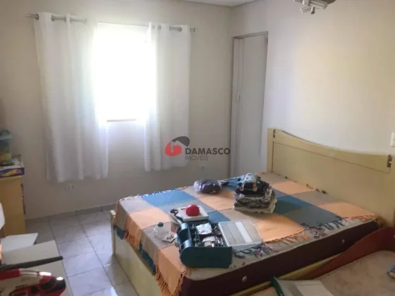 Imagem Sobrado à venda 1 Quarto, 1 Suite, 3 Vagas, 254M², Nova Gerty, São Caetano do Sul - SP