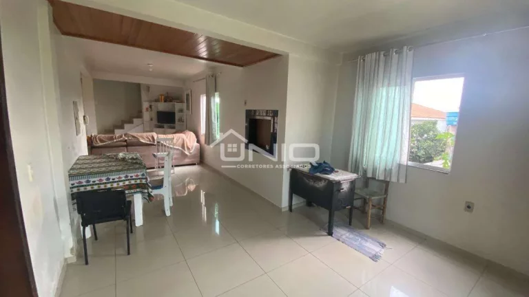 Imagem Casa Suite e 03 Quartos Fraron