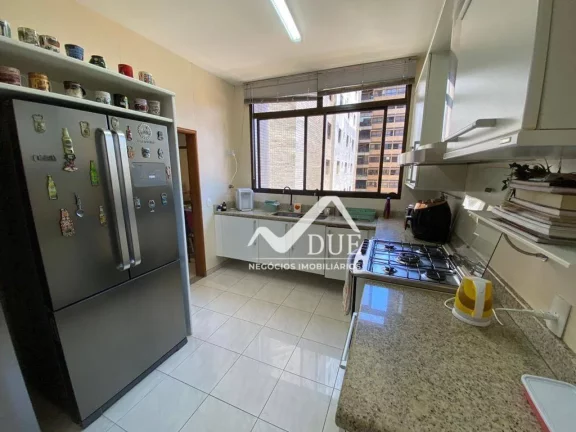 Imagem Apartamento com 3 dormitórios à venda, 263 m² por R$ 1.380.000,00 - Boqueirão - Santos/SP