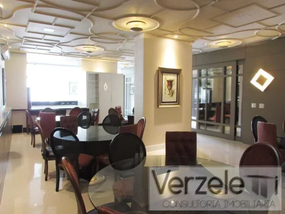 Imagem Cobertura para Venda em Balneário Camboriú / SC no bairro Centro