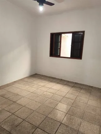 Imagem CASA COM 43 m² - AVIAÇÃO - PRAIA GRANDE SP