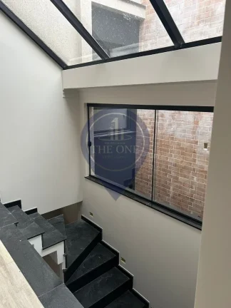 Imagem Imperdível casa à venda em São Paulo-SP, na Vila Prudente, com 3 quartos, 3 suítes e 2 salas - 160 m² de área!