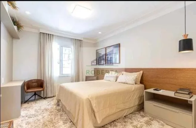 Imagem CASA À VENDA NO JARDIM PETRÓPOLIS COM 4 DORMITÓRIOS