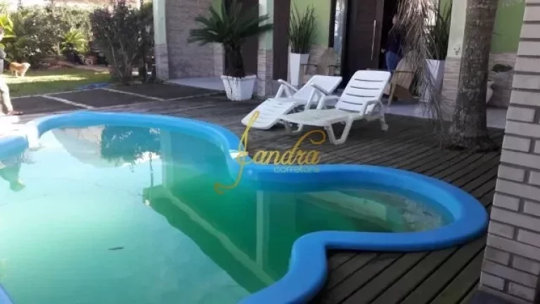 Imagem Perfeita casa para suas ferias em família! com 3 dormitórios com dois terrenos