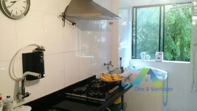 Imagem Lindo apartamento 78 metros, 3 dormitórios, sala 2 ambientes, 1 vaga excelente localização.