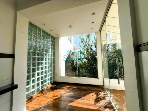 Imagem Casa de Vila Fechada em Pacaembu - São Paulo/SP.