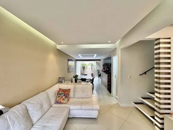 Imagem Cond. Village Wimblendon - 3 dorms / 1 ste, quintal privativo!