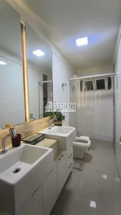 Imagem Apartamento de 3 dormitórios com suíte no Centro de Uberaba agende ja a sua visita.