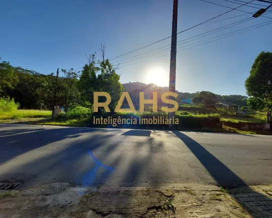 Ótima oportunidade de Terreno à venda para fins residencial e/ou comercial na rua Piratuba na divi...